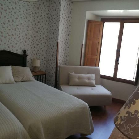 Hostal El Resbalon Cervera De Pisuerga Buitenkant foto