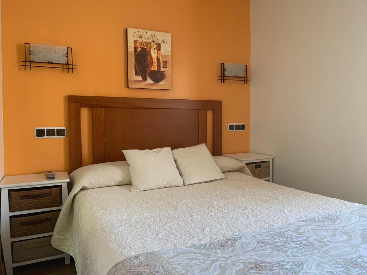 Hostal El Resbalon Cervera De Pisuerga Buitenkant foto