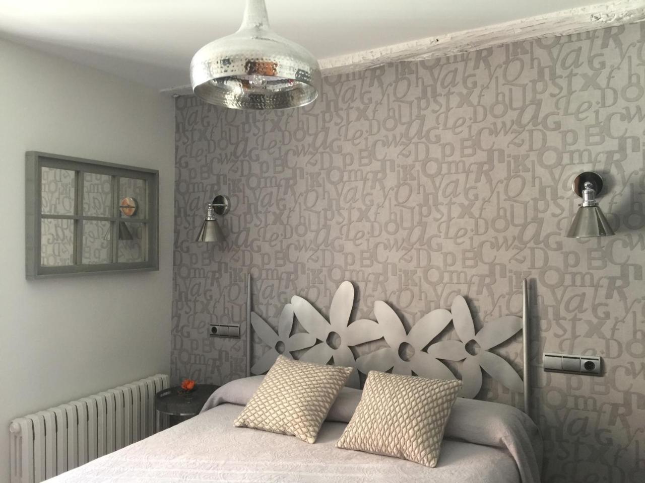 Hostal El Resbalon Cervera De Pisuerga Buitenkant foto