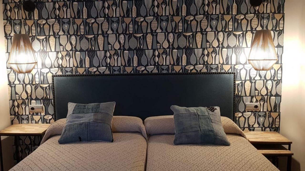 Hostal El Resbalon Cervera De Pisuerga Buitenkant foto