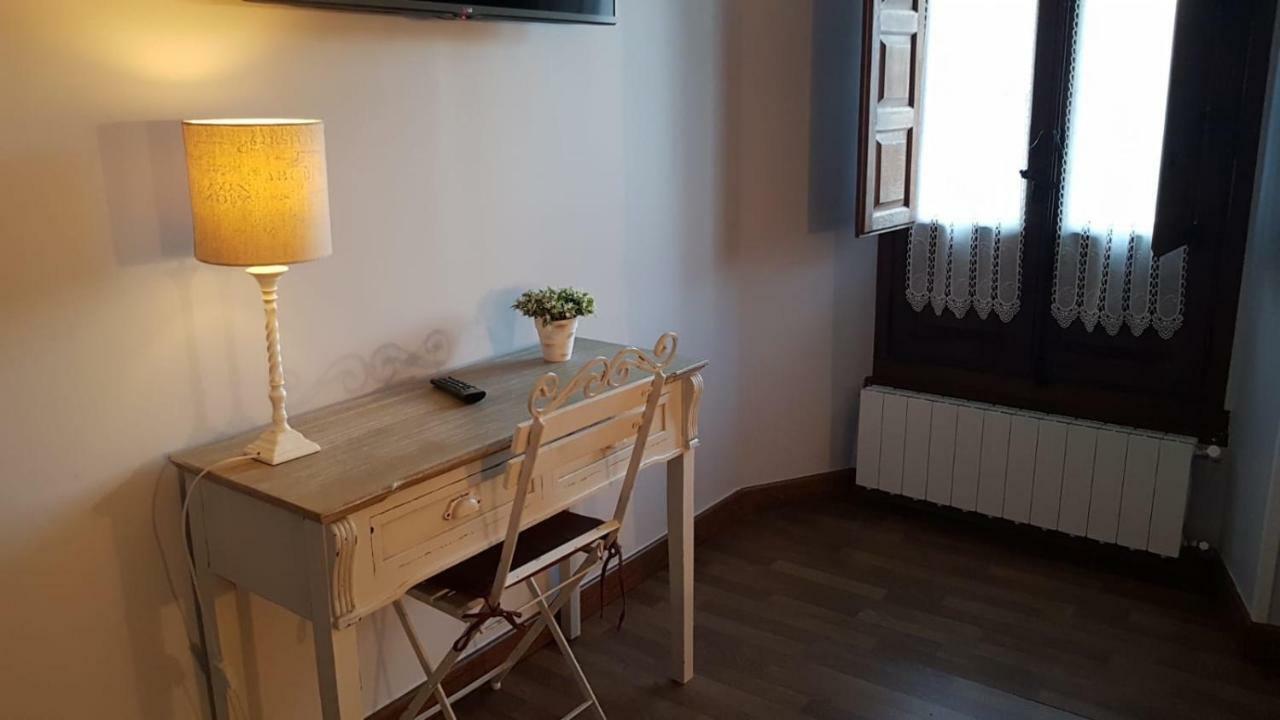 Hostal El Resbalon Cervera De Pisuerga Buitenkant foto