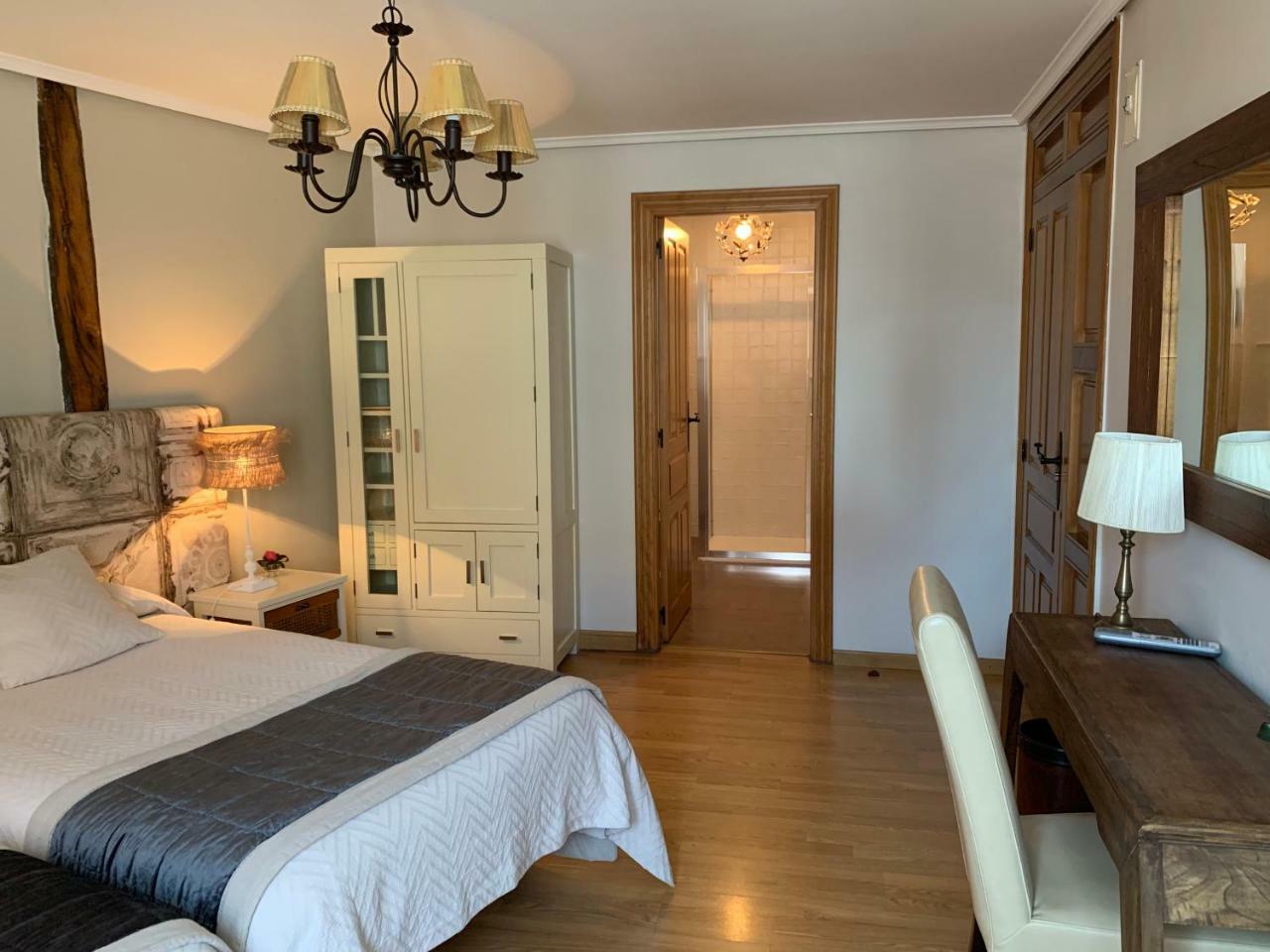 Hostal El Resbalon Cervera De Pisuerga Buitenkant foto