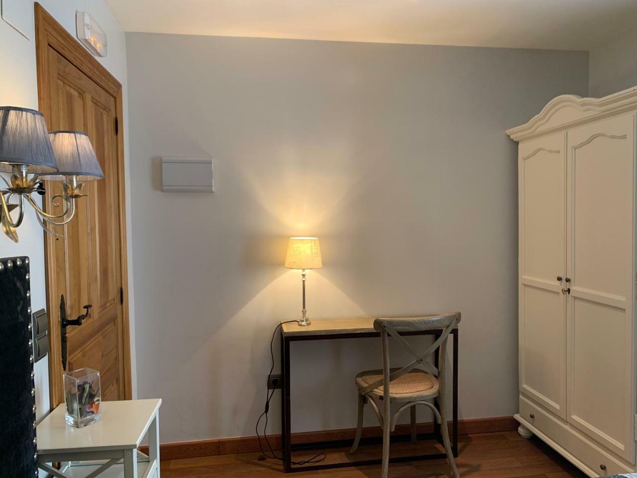 Hostal El Resbalon Cervera De Pisuerga Buitenkant foto