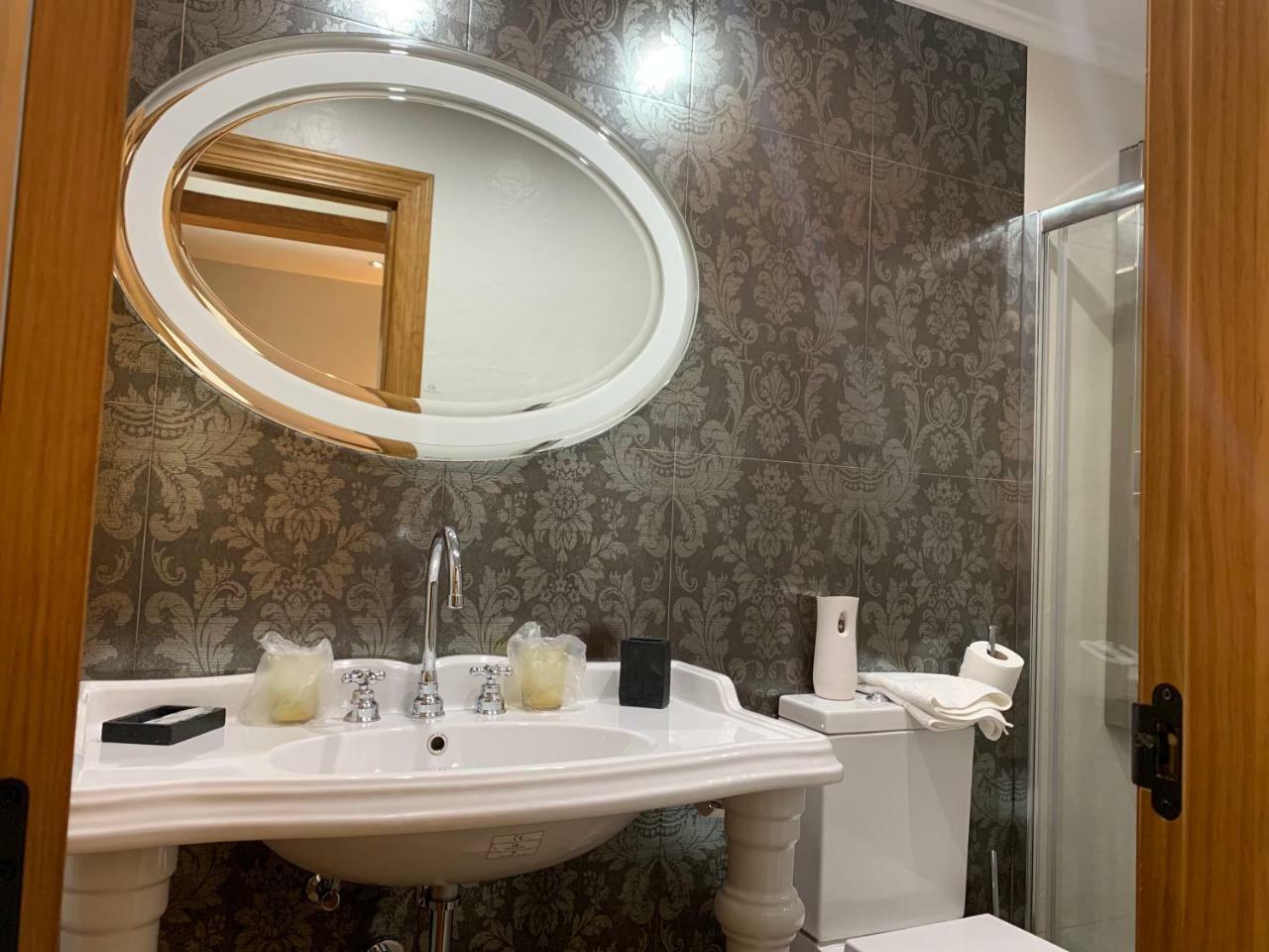 Hostal El Resbalon Cervera De Pisuerga Buitenkant foto