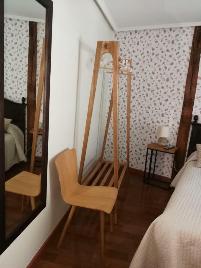 Hostal El Resbalon Cervera De Pisuerga Buitenkant foto
